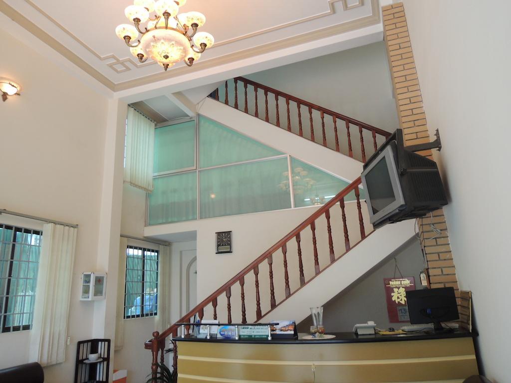 Hoang De Hotel Да Лат Екстериор снимка