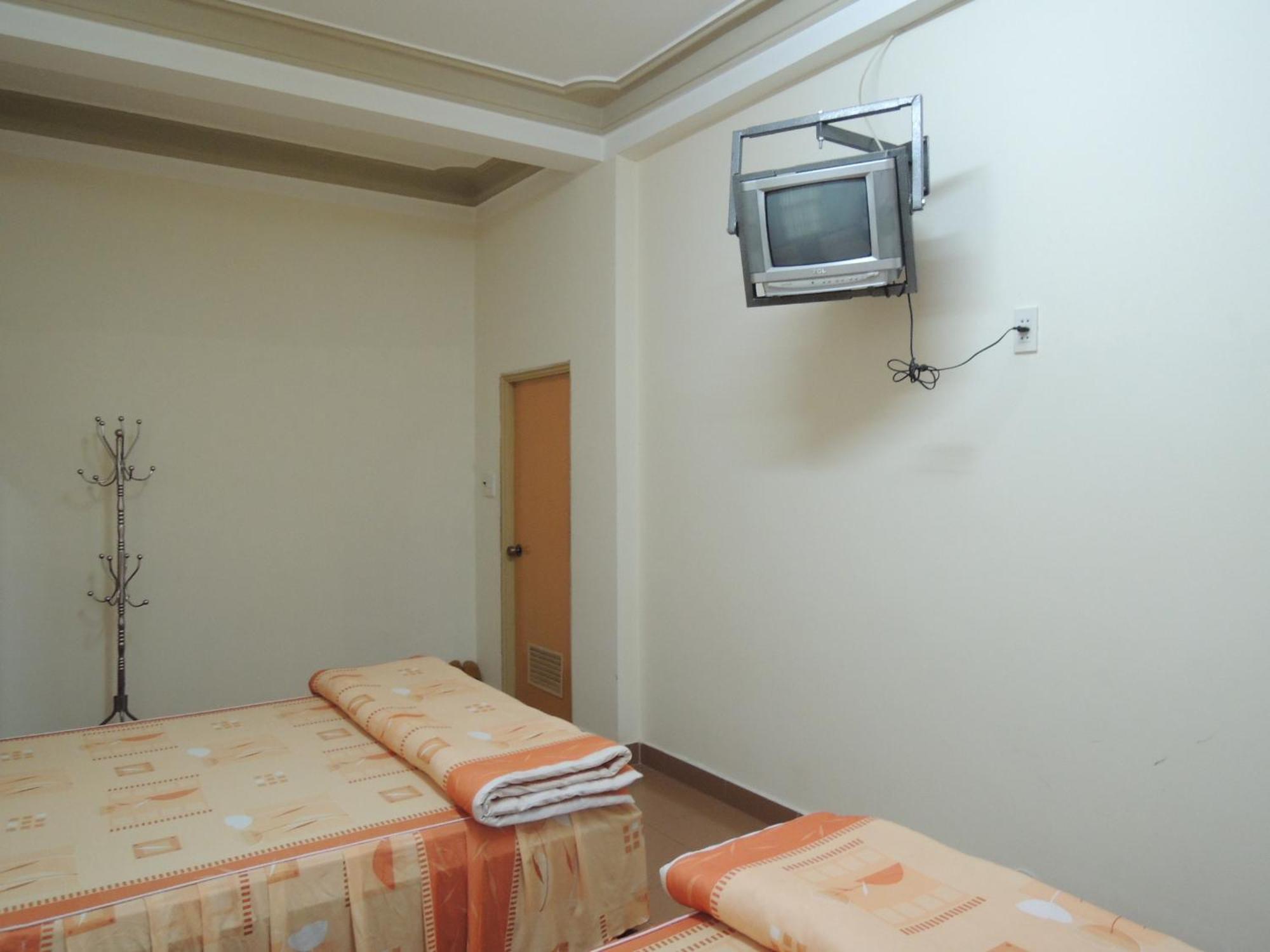 Hoang De Hotel Да Лат Екстериор снимка